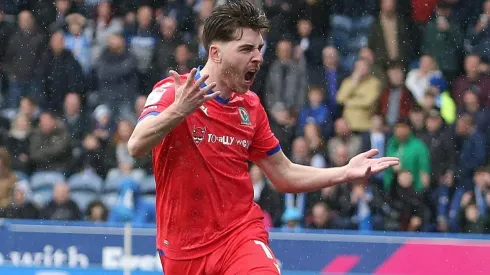 Con un gol sobre el final empató el Blackburn