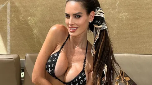 Adriana Barrientos mostró pruebas de la extorsión.