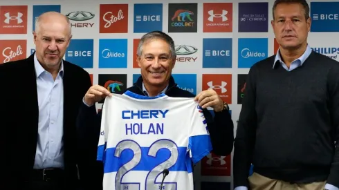 Ariel Holan aclara los rumores.