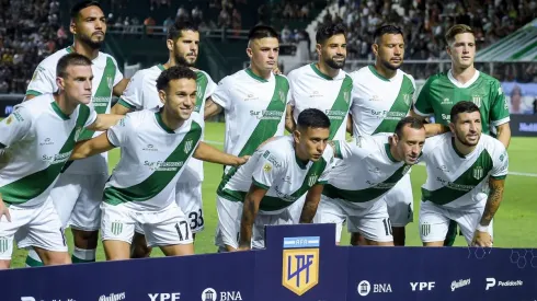 Ex entrenador de la UC volverá a dirigir en el fútbol argentino