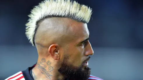 Vidal podría llegar al Mineiro de Eduardo Vargas.