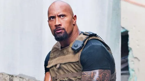 Dwayne Johnson en el rol de Luke Hobbs en Fast Five, de la saga Rápidos y Furiosos.