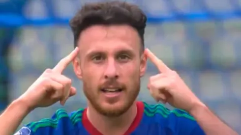 Tras su salida del fútbol polaco, Henríquez deberá definir su futuro.