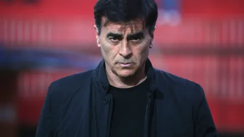 Gustavo Quinteros y su cuerpo técnico hablará con Daniel Morón para exigir más refuerzos.