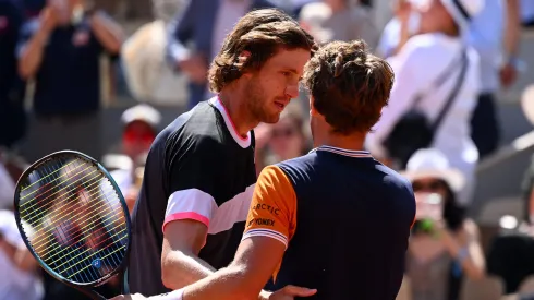 Casper Ruud eliminó a Nicolás Jarry en tres sets.