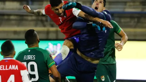 Carlos Lampe le prestó el ropero entero a Claudio Bravo.