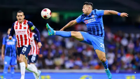 Un exjugador de Colo Colo apuesta todas sus fichas por Iván Morales y lo invita a quedarse en México a pelear por su oportunidad