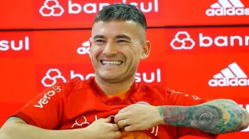 Charles Aránguiz recibió una gran noticia en Brasil