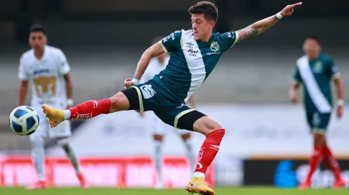 Pablo Parra está en el ojo del huracán por el tema de lesiones y también desde México advierten su estado físico antes de llegar a Colo Colo