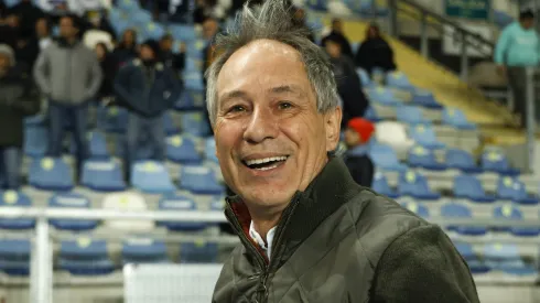 La UC quiere hacer feliz a Ariel Holan y va nuevamente por su gran anhelo en el medioterreno