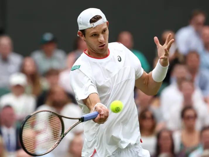 Nico Jarry se despide con honores de Wimbledon tras caer ante Alcaraz