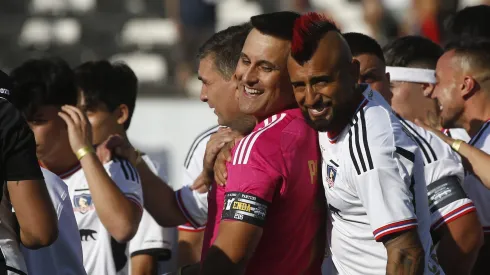 Arturo Vidal sale al paso de las críticas por no llegar a Colo-Colo