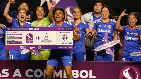 Fernanda Pinilla es pura alegría en la Universidad de Chile