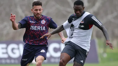 Colo Colo golea en amistoso a Deportes Iberia