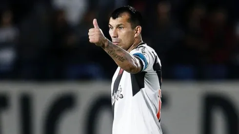 Gary Medel la rompe toda en el fútbol brasileño