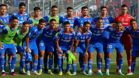 La formación de la U para enfrentar a Colo Colo