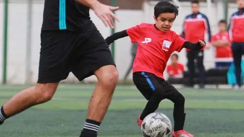 Miguelito se roba todas las miradas en la Roja de Talla Baja.