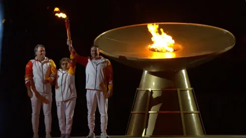 Fernando González, Lucy López y Nicolás Massú encendieron el pebetero Panamericano.