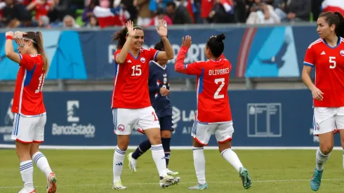 La Selección Chilena de fútbol femenino debutó con un triunfo en los Juegos Panamericanos. (Foto: Dedvi Missene/Santiago 2023 vía Photosport)
