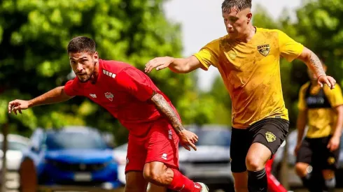 Ñublense vence a Fernández Vial en amistoso de entrenamiento (Foto: ÑublenseSADP)