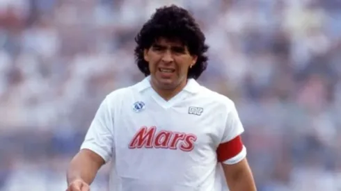 Cómo ganarse una camiseta usada y autografiada por Diego Maradona