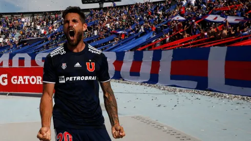 Larrivey siempre le ha declarado su amor eterno a la U.