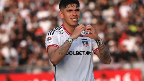 Carlos Palacios decide permanecer en Colo Colo y no va a Boca Juniors.
