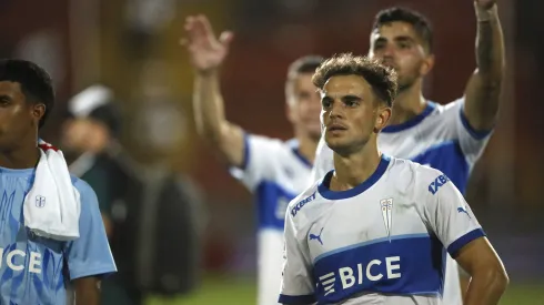 Lucas Menossi defiende a toda la UC