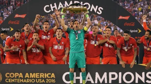Universidad Católica va con todo por el fichaje de este histórico de La Roja