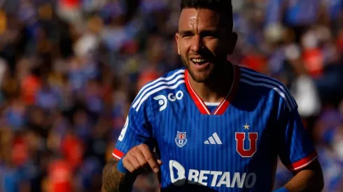 Zaldivia agradeció el cariño del pueblo azul.