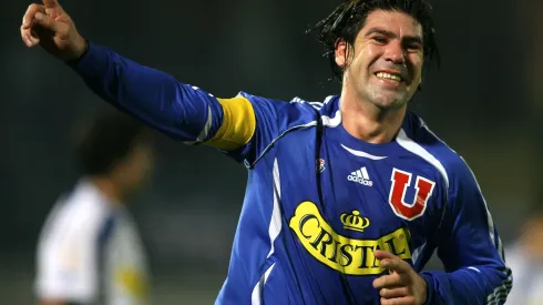 Recordado goleador de la U aplaude la salida de este jugador y ejemplifica con Marcelo Salas.