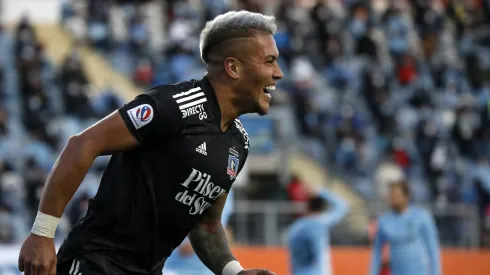 Leyenda de Cobreloa le da like a Javier Parraguez.