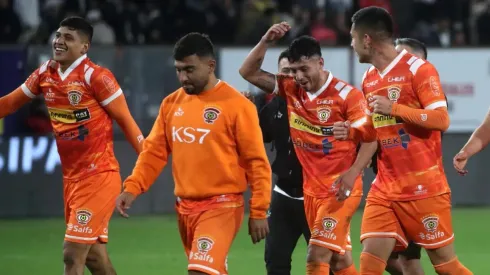 Siguen las salidas en el cuadro de Calama.