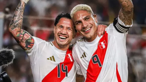 Paolo Guerrero molesto con pregunta sobre Gianluca Lapadula