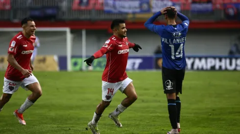 Tabla: el campeonato se pone al día con triunfo de Ñublense sobre Huachipato.