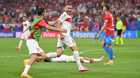 Turquía zafa de un descalabro y clasifica en la Eurocopa 2024.