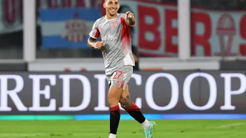 Javier Correa está muy cerca de ser el primer refuerzo de Colo Colo. (Foto: Hernán Cortez/Getty Images)