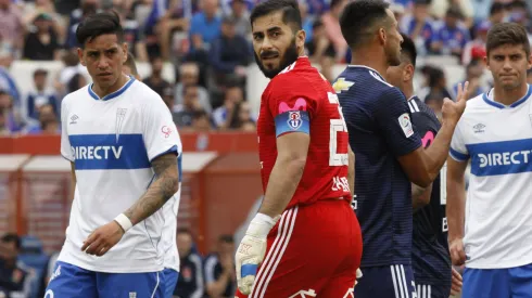 Johnny Herrera confiesa que se probó en la UC mientras jugaba en la U.