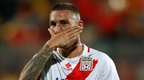 El defensor central y volante marcó una época en el cuadro del Maule.