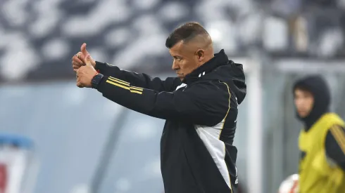 Jorge Almirón dio a conocer la lista de citados de Colo Colo con varias sorpresas