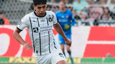 Darío Osorio sorprende a la prensa danesa.