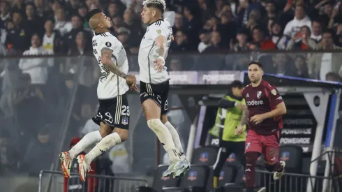 Carlos Palacios le hizo un monumento a Arturo Vidal.