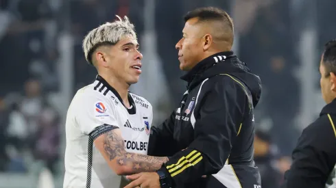 Jorge Almirón se refirió a la posible partida de Carlos Palacios a Boca Juniors.