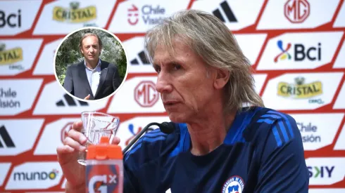 Gareca salió a responder con furia la pregunta del comunicador de TNT Sports sobre su viaje a Argentina.