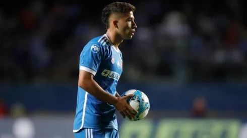 Lucas Assadi tendrá un complejo panorama en Universidad de Chile.