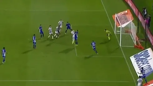 Un futbolista que estuvo cerca de llegar a la U hace noticia en Argentina.