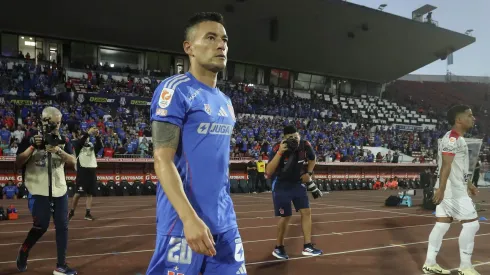 Charles Aránguiz realizó una brutal autocrítica tras el triunfo de la U<br />
(Foto: Felipe Zanca/Photosport)