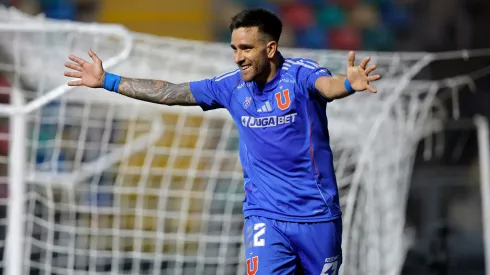 Recordado defensa de Universidad de Chile le hizo un queque a Matías Zaldivia.