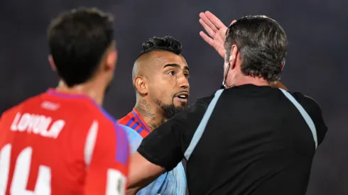 Un retirado seleccionado chileno criticó a Arturo Vidal.