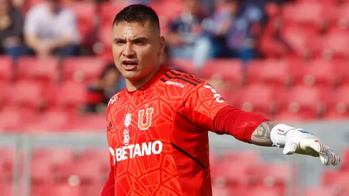 Cristóbal Campos se tatuó en honor a Universidad de Chile.